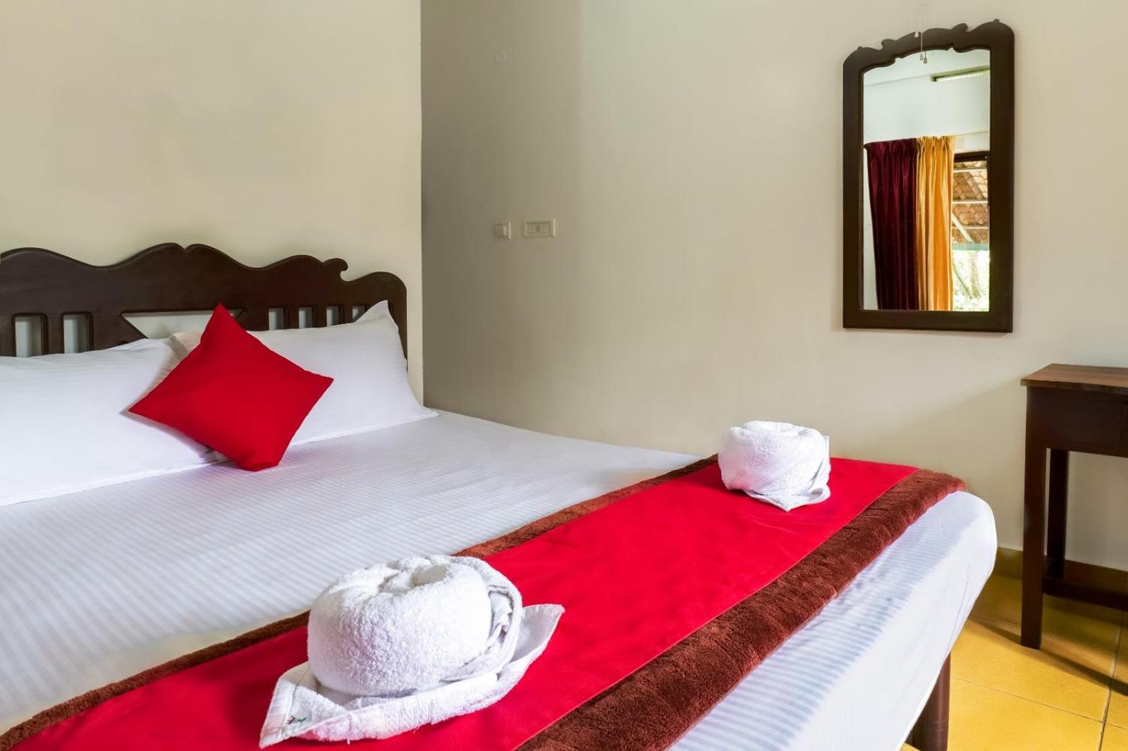 Wild Elephant Resort Kallar Vattiyar Экстерьер фото